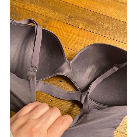 Victoria’s Secret 36DD incredible padded no wire bra grey - Picture 4 of 7